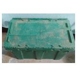 Tote with removable tray