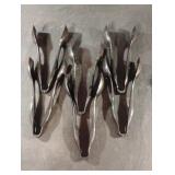 Plastic tongs. 6 sets