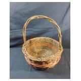 Basket with handle