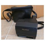 vintage Polaroid 600 Sun 660 Autofocus instant