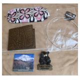 Cowhide wallet, fashion necklaces, magnets, pouch