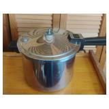 Presto Stainless Steel Pressure Cooker