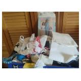 Assorted sewing accessories