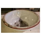 Vintage enamel bowl 12x5