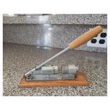 manual lever-action nutcracker,