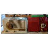 Vintage Silvertone and Truetone radios. Both need