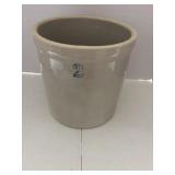 Ceramic crock heavy good condition 9 1/2 inches
