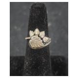 Sterling Silver Ring - sz6 - 3.4g