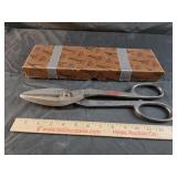 vintage Wiss 12-inch tin snips tool with its