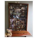 19x23 mirrored display cabinet with contents, cat