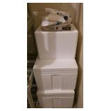 Styrofoam coolers and ice packs