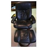Ekornes Stressless President black leather swivel