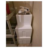 Styrofoam coolers and ice packs