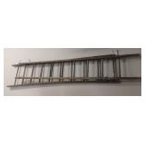 Wood ladder 16-18ft
