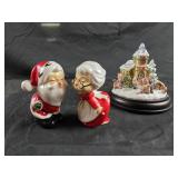 vintage ceramic salt and pepper shakers feature a