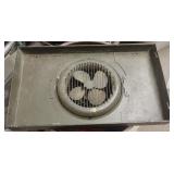 Metal fan 25 1/2 x 15