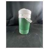 igloo half gallon water bottle