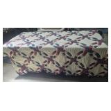 Handmade Quilt - scalloped edges 85'x84  (has