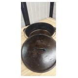 Vintage Cast Iron Dutch Oven - Unmarked