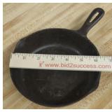 Vintage Cast Iron Frying Pan Skillet