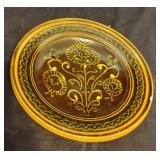 Decorative pottery plate