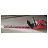 Black & Decker 20' hedge trimmer