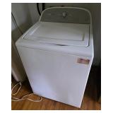27x41x27 white Whirlpool Cabrio top-load washing
