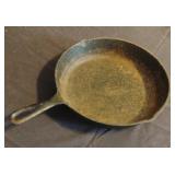 Cast iron no. 8 10 5/8' skillet