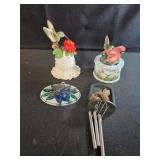 decorative hummingbird and pink flower kitchen