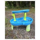 Step2 Rain Showers Splash Pond Water Table