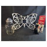 Vintage Bloomfield USA Glass Sugar Shaker