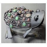 decorative black metal garden frog sculpture