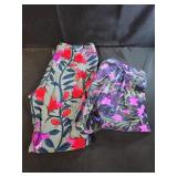 Lularoe leggings size TC on left size One size on