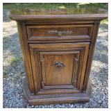 Dellwood furniture 26x28x11 vintage hall cabinet