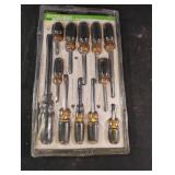 Pittsburgh Cushion Grip Screwdriver Set. 11