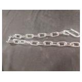 Chain with hook 32"