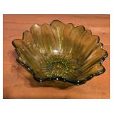 vintage 7-inch avocado green "Lily Pons"