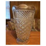 10" vintage Anchor Hocking Wexford Crystal Flower