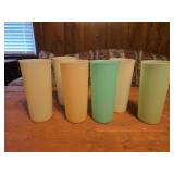 Six Tupperware tumblers vintage 6"