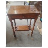 Vintage wood end table 19 1/2 x 27 x 13 1/2