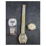 Broken watches and watch parts
