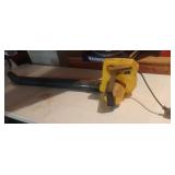 Paramount electric blower. Untestrd