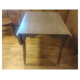vintage wooden drop-leaf dining table 25 1/2-44 x