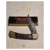 Tomahawk brand pocket knife Damascus blade