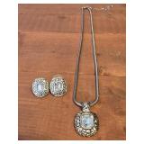 Silvertone ornate, scrollwork pendant necklace