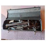 Craftsman metal tool box including contents