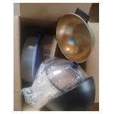 Plastic pie containers with lids, metal baking