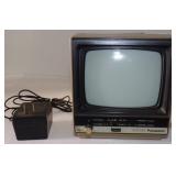 Vintage Panasonic Model No. TRG-511T Portable TV