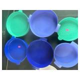 Tupperware bowls and strainers