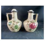 Oil and vinegar pitchers